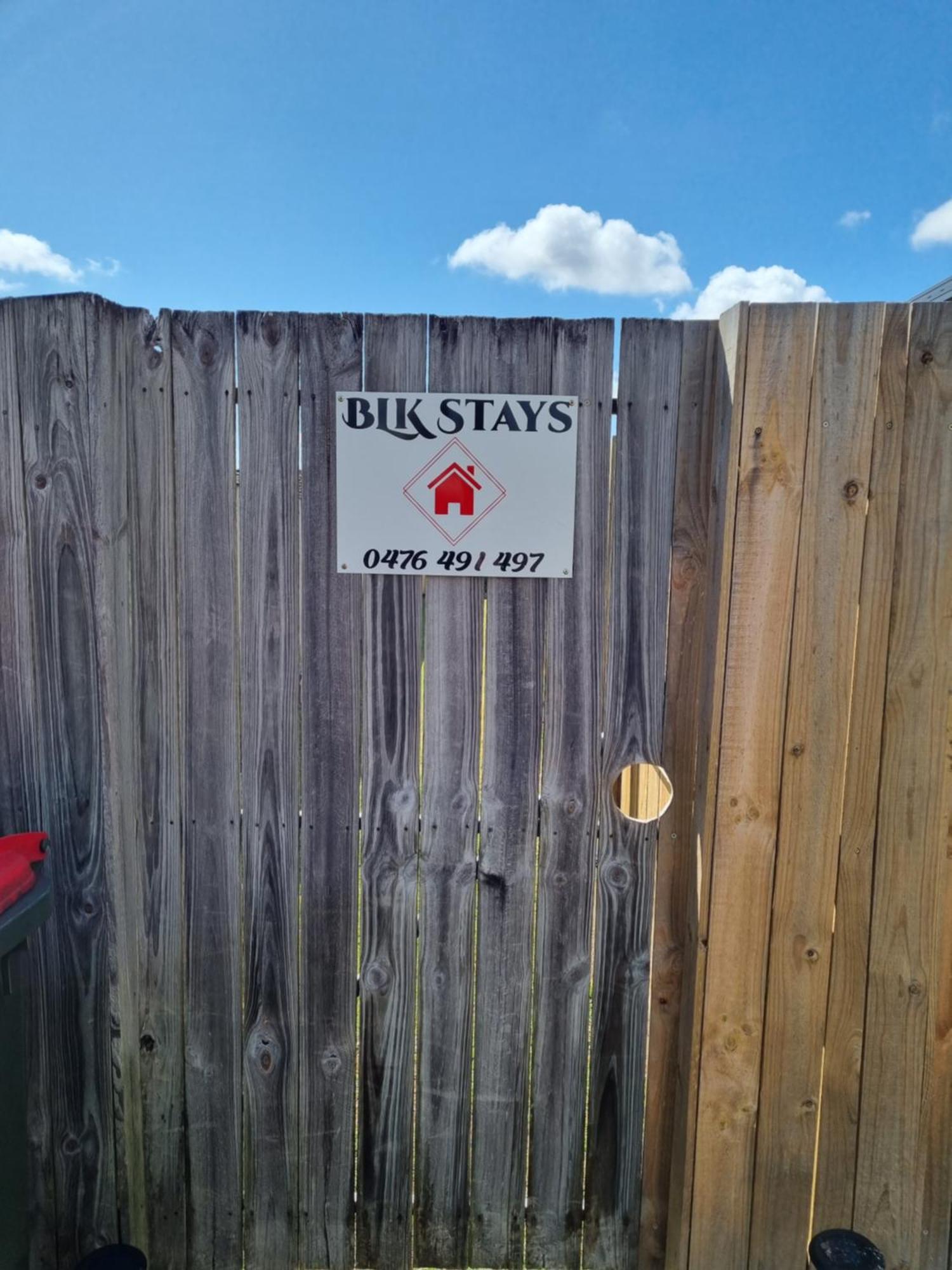 Blk Stays Guest House Deluxe Units Morayfield Luaran gambar